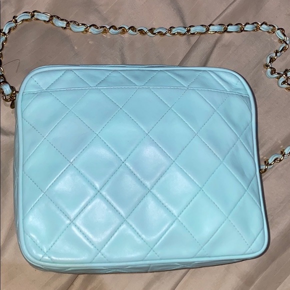 CHANEL 24k Lambskin ClassicFlap CameraBag - Picture 6 of 16